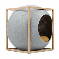The light grey cube, Wood Edition